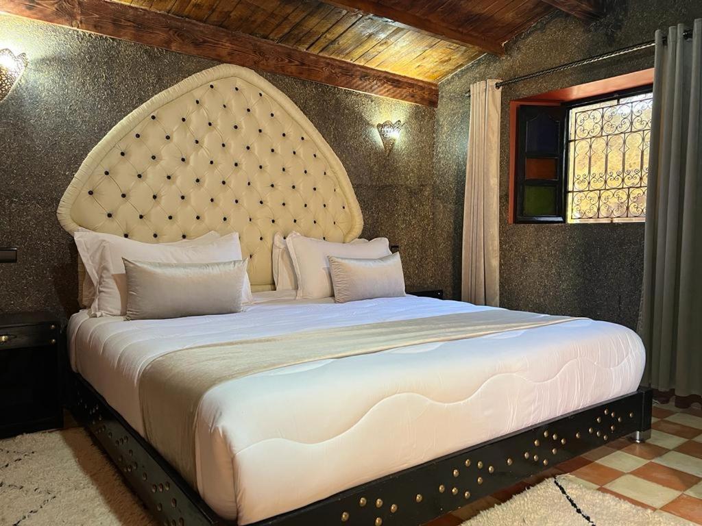 Dar Alfourssane Ferme D'Hote ワルザザート エクステリア 写真