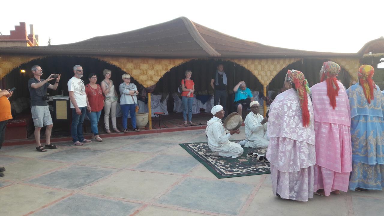 Dar Alfourssane Ferme D'Hote ワルザザート エクステリア 写真